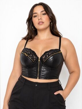 90s European Vintage Faux Leather Zipper Goth Corset Top (Black) Size 36C/L